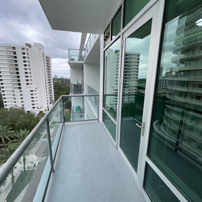 Foto del edificio - Modern High-Rise Condo in Downtown Orlando...