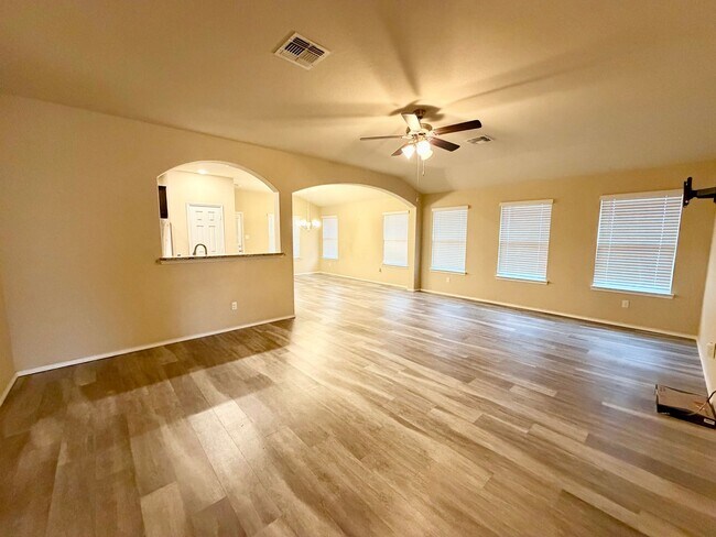 Foto del edificio - Beautiful 4 Bedroom Home in Park Meadows – Available December 1st!