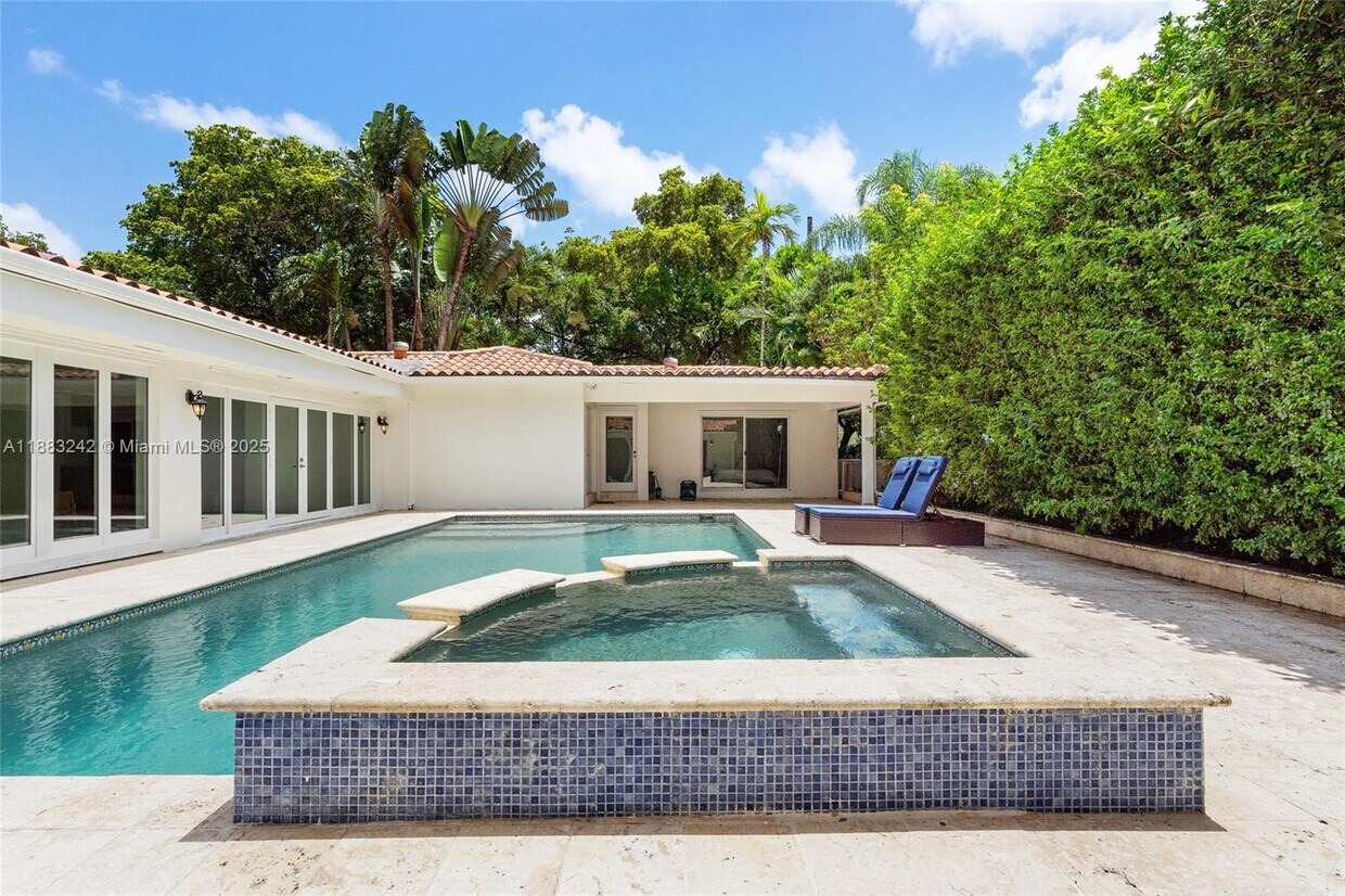 Foto principal - 5810 Maggiore St