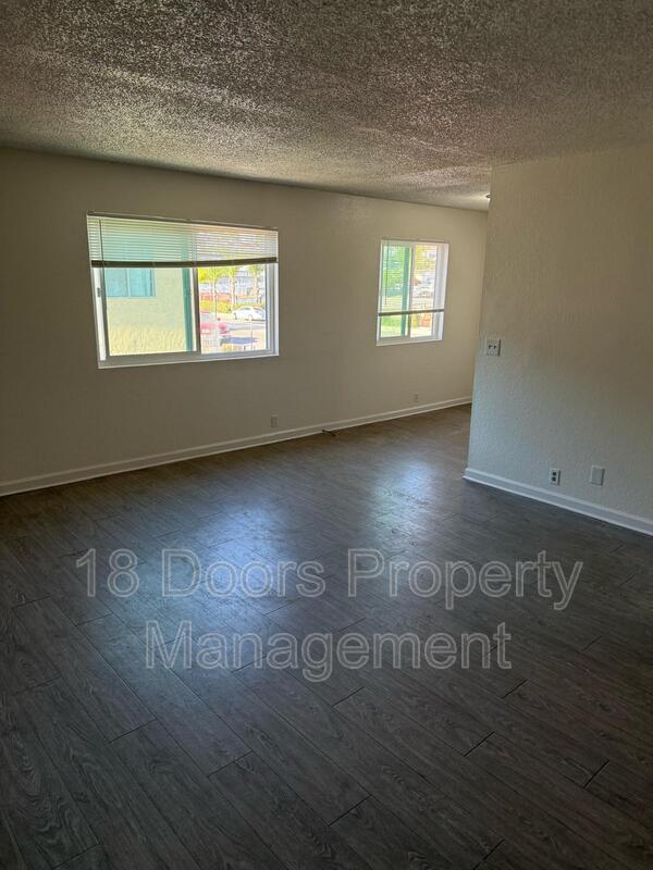 Foto del edificio - 840 Grand Ave