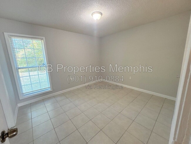 Photo - 5080 Breckenwood Drive House