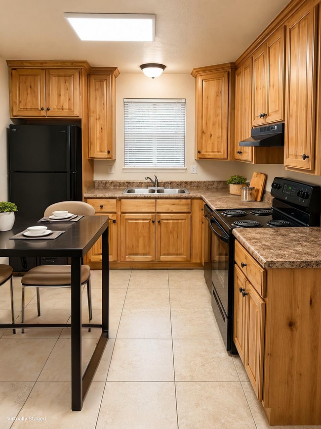 Building Photo - Ada-315 E 600 S Springville, UT 84663