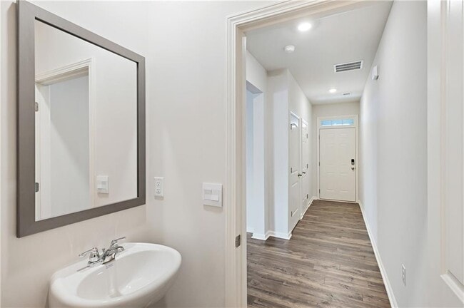 Foto del edificio - 70 Robinson Ridge