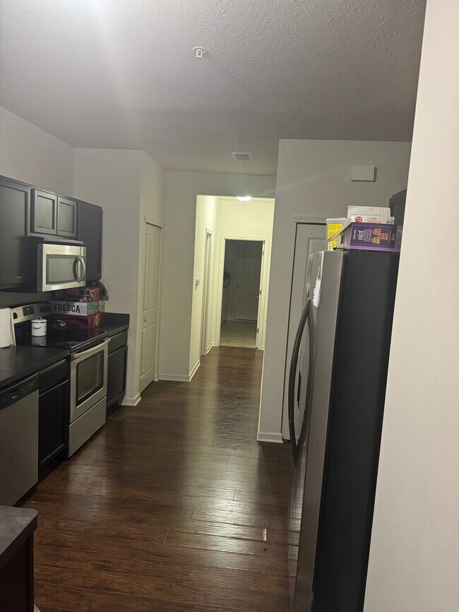 Building Photo - 12030 Zircon Ln