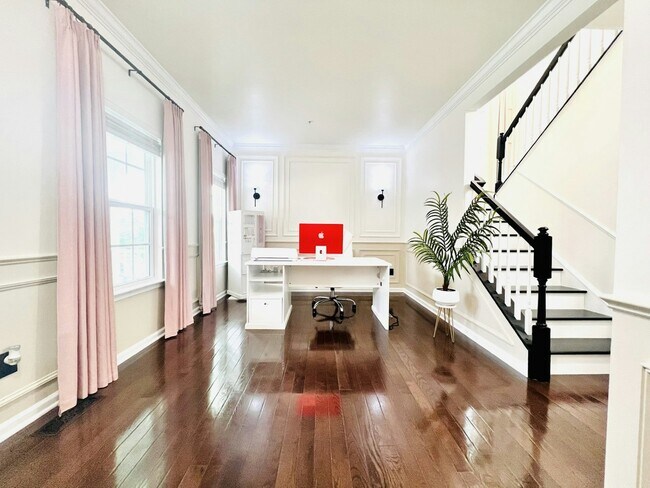 Foto del edificio - 2409 Glouster Pointe Dr