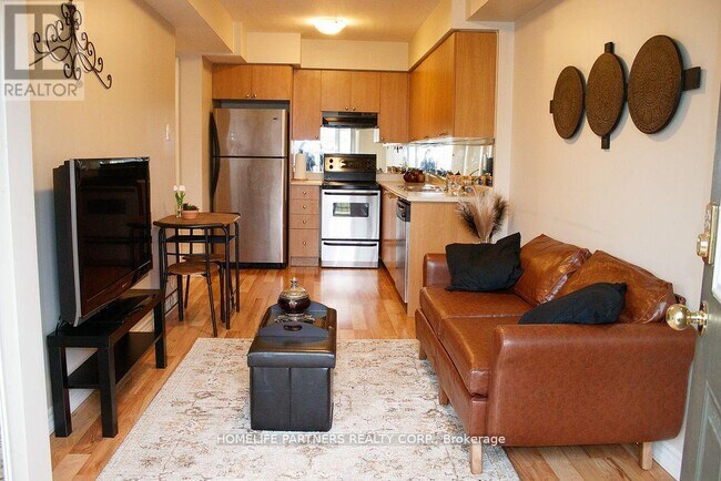 Photo du bâtiment - 2275 Bur Oak Ave