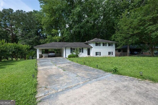 Foto del edificio - 1025 Hilburn Dr SE