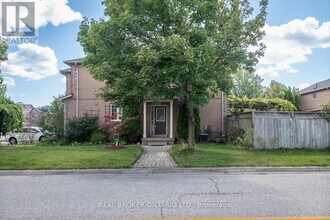 Building Photo - 1508 Pinecliff Rd