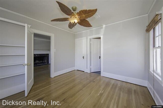 Building Photo - 3 br, 2 bath  - 354 W Liberty Street