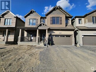 Building Photo - 123 Green Ash Ave