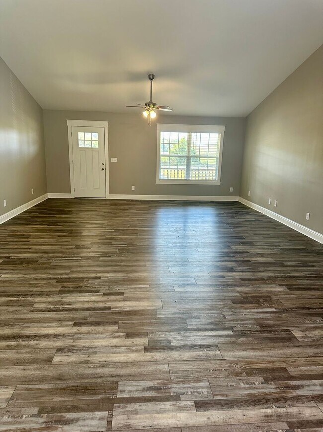 Building Photo - New construction 3 bedroom 2 bath