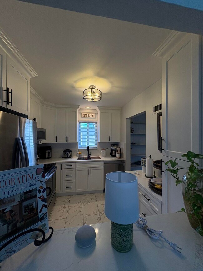 Foto del edificio - 2534 Boundbrook Dr S