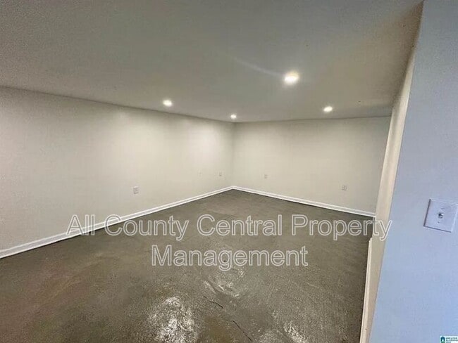 Foto del edificio - 2725 23rd St SW