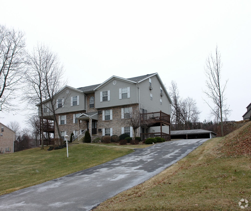 6431 Saint Andrews Dr, Canfield, OH 44406 Apartments in Canfield, OH