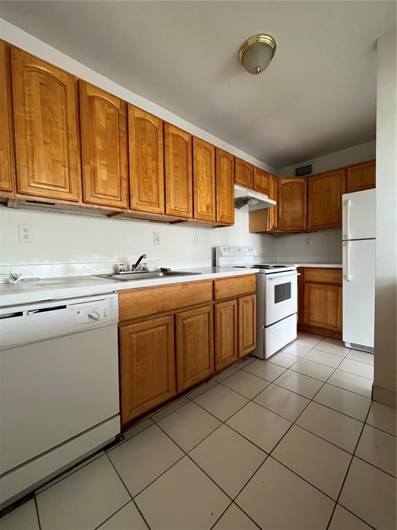 505 S Pine Island Rd Unit B402, Plantation, FL 33324 Condo for Rent
