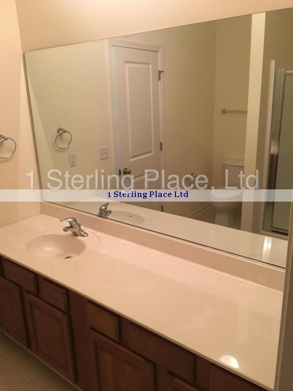 Foto del edificio - 104 Spanish Oaks Ln