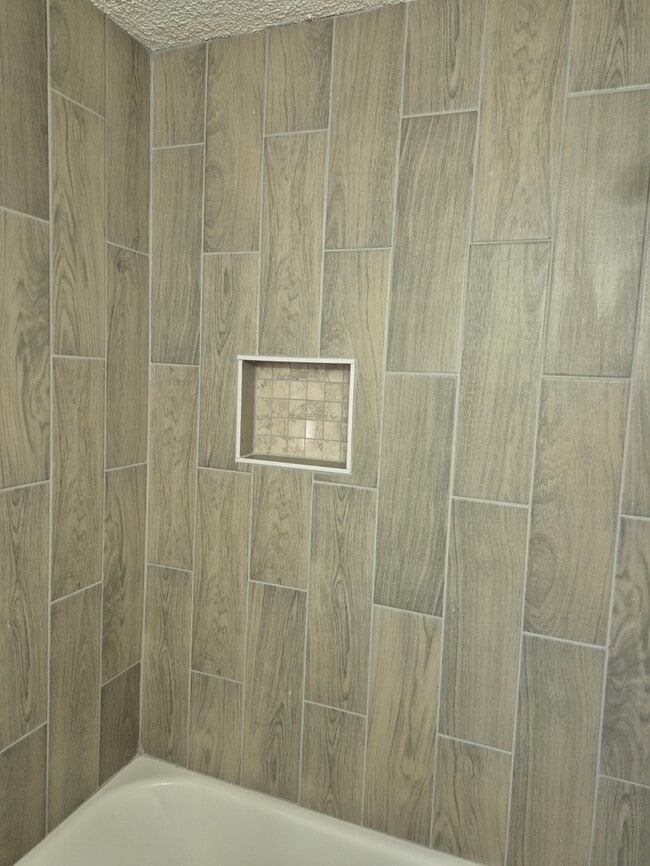 Photo - 3806 Blue Jay Rd House