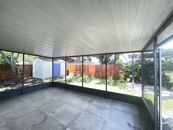 Primary Photo - 3703 W Gray St