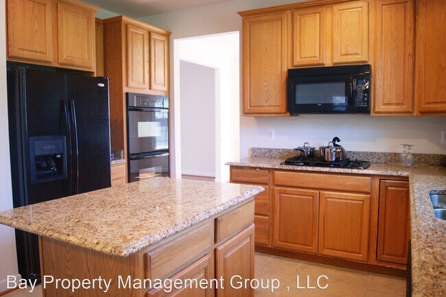 Building Photo - 5 br, 3.5 bath House - 8700 Weitz Manor Lane