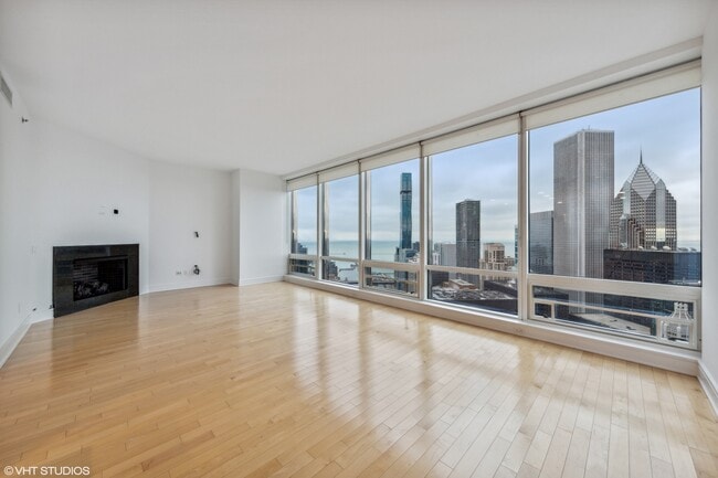 Building Photo - 401 N Wabash Ave