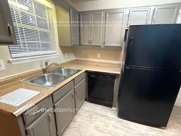 Foto del edificio - 7375 Hunters Ridge Dr