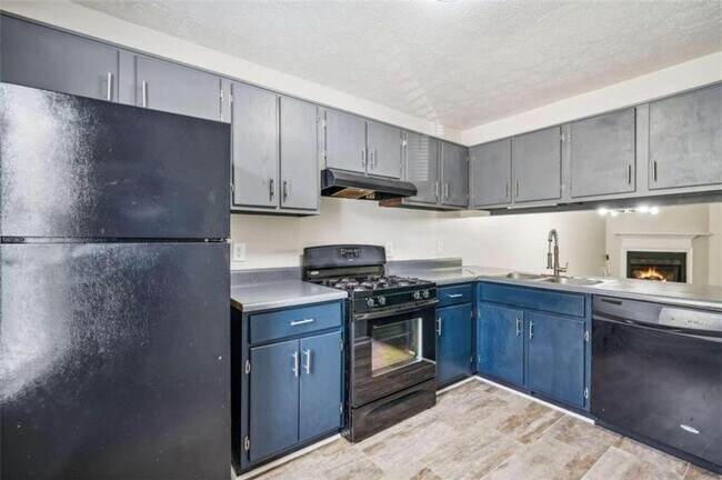 Foto del edificio - 6458 Bedford Ln