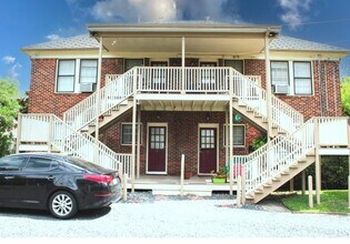 Building Photo - 4630 Clay St
