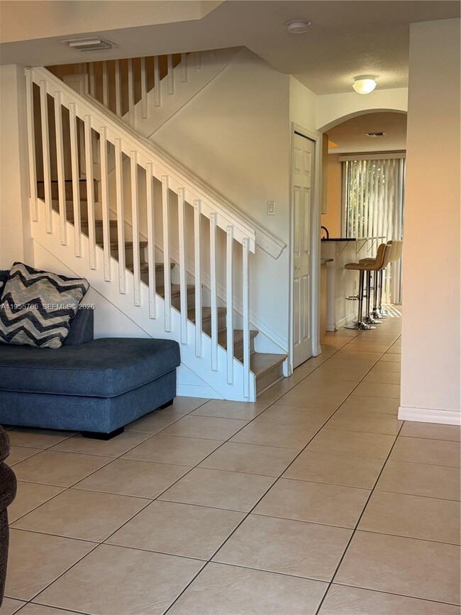 Foto del edificio - 10686 SW 8th St