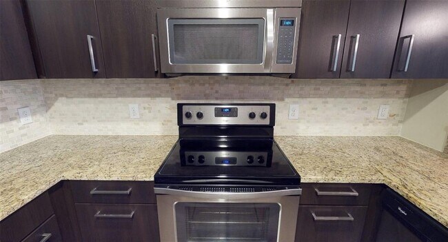 Foto del edificio - 1340 W Gray St