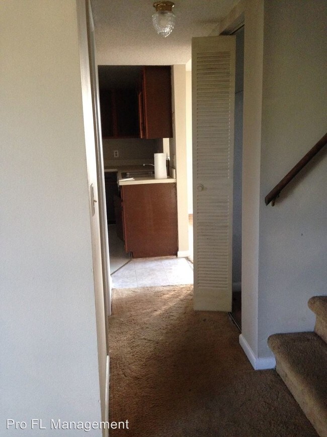 Foto del edificio - 2 br, 2.5 bath House - 1053 E Euclid Ave