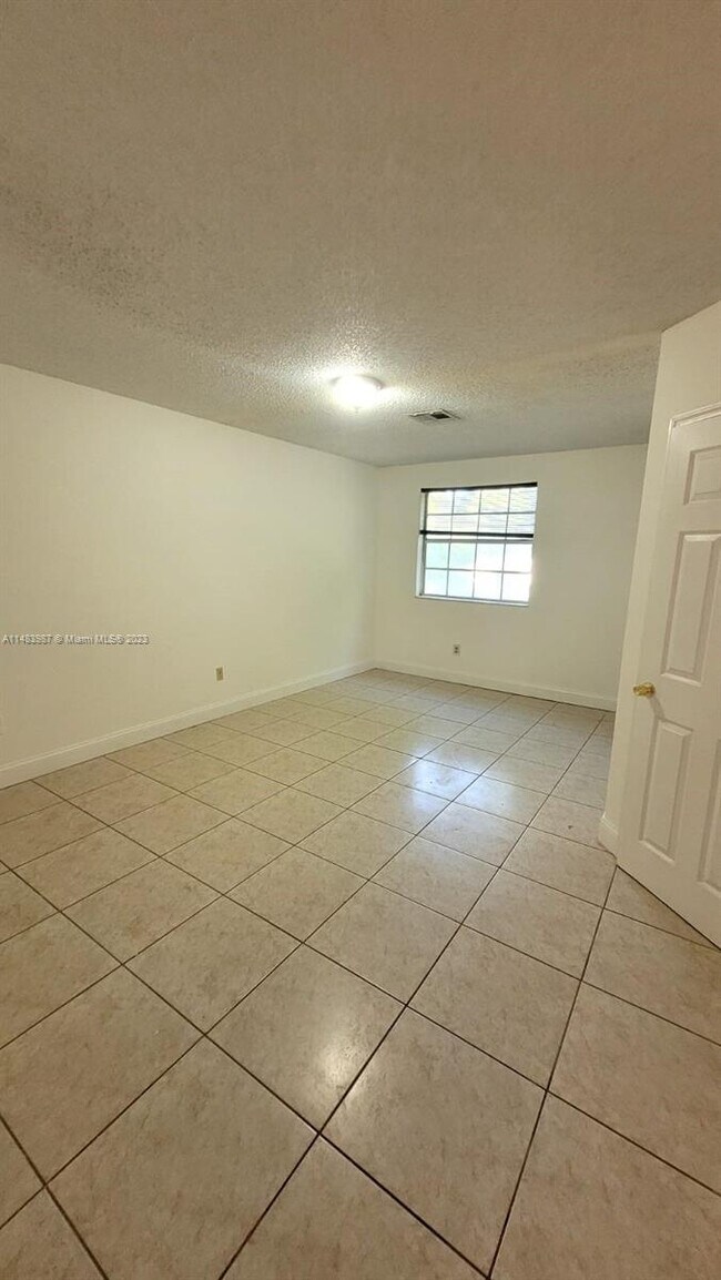 Building Photo - 18342 NW 68th Ave