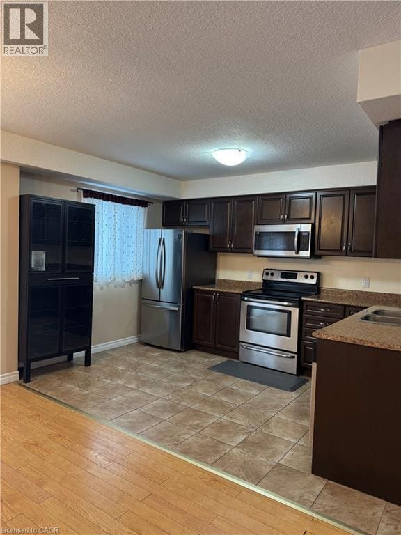 Photo du bâtiment - 55 Mooregate Crescent