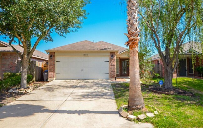 Foto del edificio - 18818 Driftwood Springs Dr