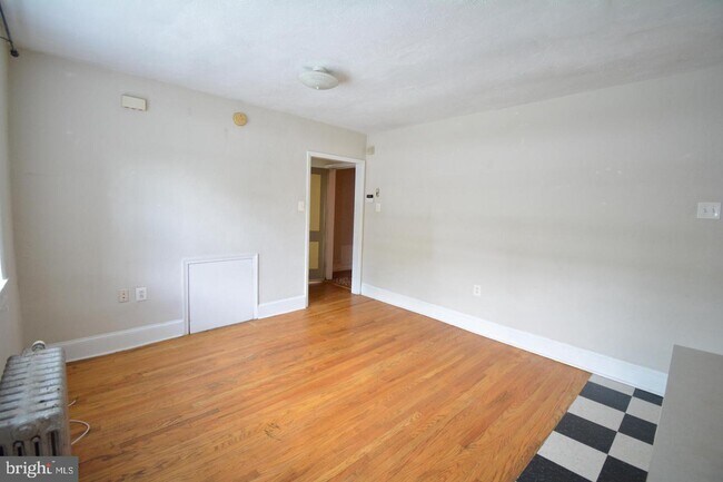 Foto del edificio - 251 W Rittenhouse St