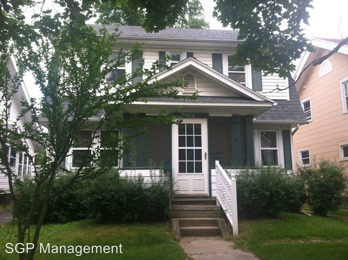 4316 N Lockwood Ave, Toledo, OH 43612 House for Rent in Toledo, OH