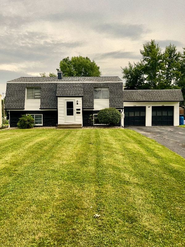 Primary Photo - 4458-4460-4460 Washington Square Dr