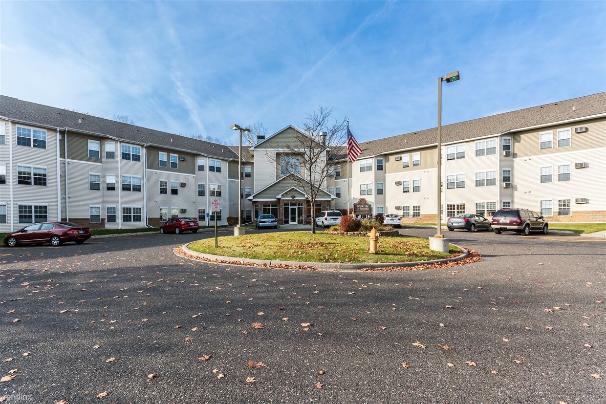 1901 Desoto St, Saint Paul, MN 55117 Room for Rent in Saint Paul, MN