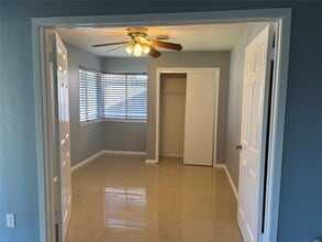 Building Photo - 14306 Moorfield Dr