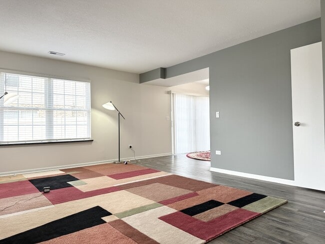 Building Photo - 1227 Leon Way