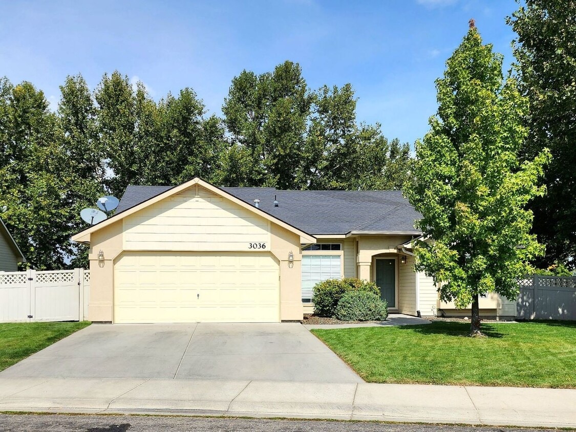 Primary Photo - 3036 W Ravenna St Meridian, ID