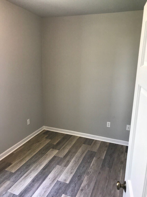 Building Photo - 116 S Massachusetts Ave