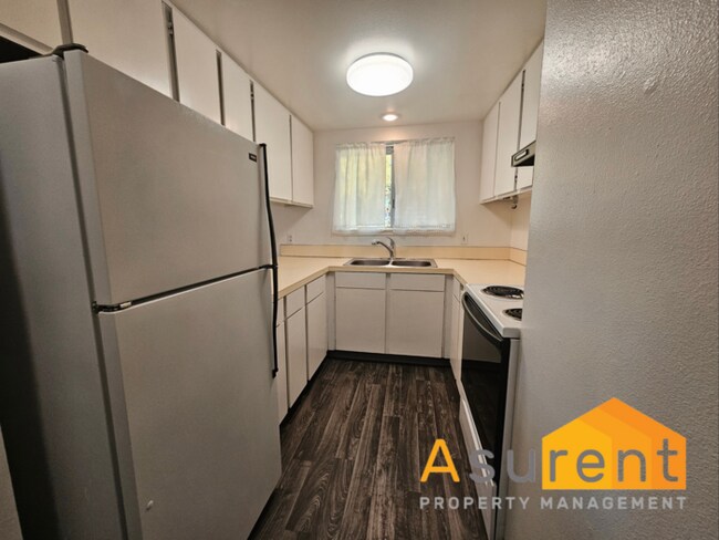 Foto del edificio - Bright & Spacious 2-Bedroom Apartment in A...