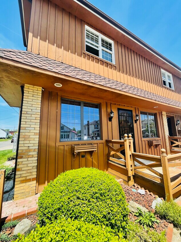 5047 Williams Ave Ashland Ky 41101 Apartments Ashland Ky Apartments Com