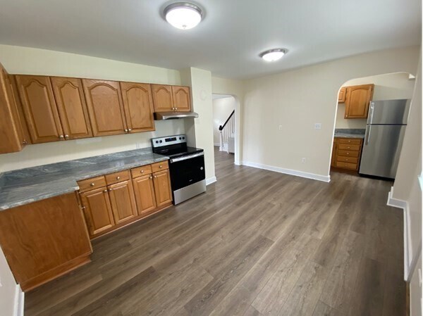 Foto del edificio - 1024-1026 Waverly St