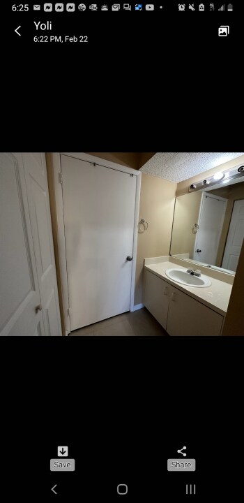 Foto del edificio - 18870 NW 57th Ave