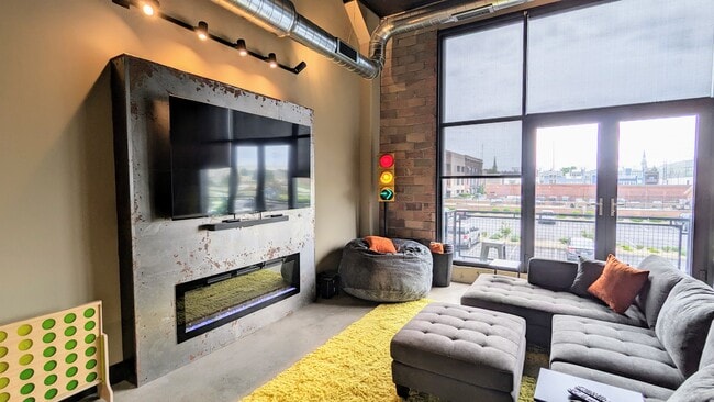 ELECTRIC FIREPLACE/70 INCH TV - 401 W Shoreline Dr
