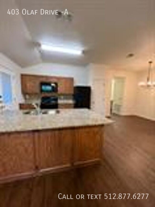 Building Photo - 403 Olaf Dr