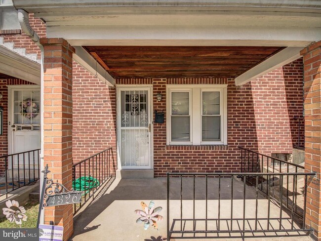 Building Photo - 4326 Berger Ave