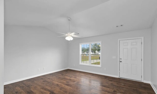 Foto del edificio - 152 Ashbury Park Ln