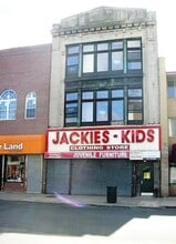 Building Photo - 173 Newark Ave